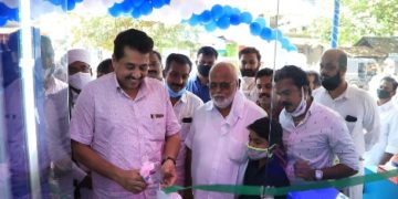 ആദം മൊബൈൽസ്എൻ.ഷംസുദ്ദീൻ എംഎൽഎഉദ്ഘാടനം ചെയ്തു