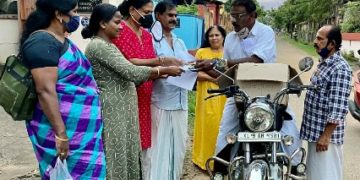 കൊറോണ പ്രതിരോധ മരുന്ന് വിതരണവുമായി കൗണ്‍സിലര്‍ വി. നടേശന്‍