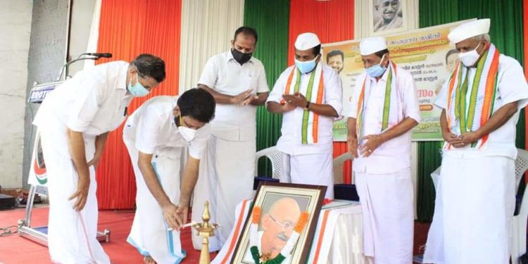 ഗാ​ന്ധി​ദ​ർ​ശ​ൻ സ​മി​തി  ഏ​ക​ദി​ന ഉ​പ​വാ​സം നടത്തി