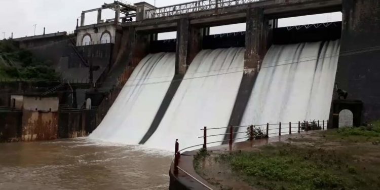 വാളയാർ, പോത്തുണ്ടി ഡാമുകൾ നാളെ തുറക്കാൻ സാധ്യത