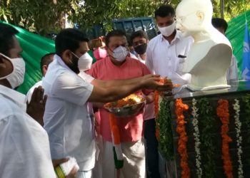 ലോകം കണ്ട  മതേതരവാദിയാണ് മഹാത്മ ഗാന്ധി:ഷാഫി പറമ്പിൽ