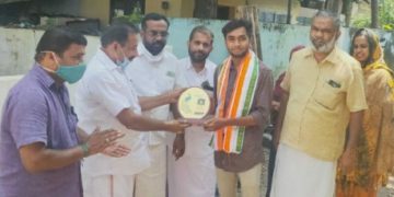 റാങ്ക് ജേതാവിനെ അനുമോദിച്ചു