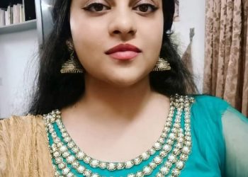 വാളയാർ : അമ്മയും അച്ഛനും നാളെ മുതൽ 31 വരെ സത്യാഗ്രഹം ഇരിക്കുന്നു. ഒപ്പം സാേഷ്യൽ മീഡിയ താരം താര തോജാ അലക്സും