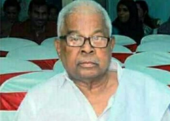 മ​ണ്ണാ​ർ​ക്കാ​ട് മു​ൻ എം ​എ​ൽ​ എ പാറക്കോട്ടിൽ​ൽ കു​മാ​ര​ൻ നി​ര്യാ​ത​നാ​യി.