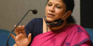 വാളയാര്‍ കേസ്  പൊലീസിന്റെ പിഴവുമൂലം മുന്‍ പബ്ലിക് പ്രോസിക്യൂട്ടര്‍ ജലജ മാധവന്‍.