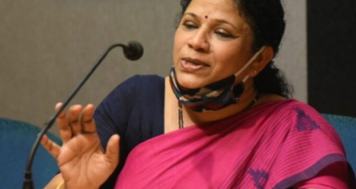 വാളയാര്‍ കേസ്  പൊലീസിന്റെ പിഴവുമൂലം മുന്‍ പബ്ലിക് പ്രോസിക്യൂട്ടര്‍ ജലജ മാധവന്‍.