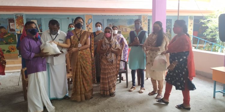 ഭക്ഷ്യക്കിറ്റ് വിതരണം നടത്തി.