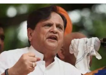 അഹമ്മദ് പട്ടേലിനെ വിയോഗത്തിൽ അനുശോചിച്ചു