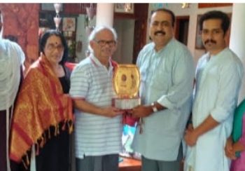 പാലക്കാടൻ ഗരിമ’ പുരസ്കാരം നൽകി കേരളപ്പിറവി ദിനം ആഘോഷിച്ചു: