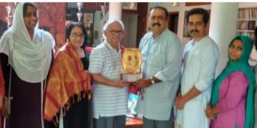 പാലക്കാടൻ ഗരിമ’ പുരസ്കാരം നൽകി കേരളപ്പിറവി ദിനം ആഘോഷിച്ചു:
