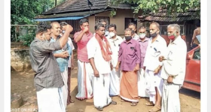 സി.​പി.​ ഐ  പ​ഞ്ചാ​യ​ത്തം​ഗം സി.​പി.​എ​മ്മി​ലേ​ക്ക് മാ​റി