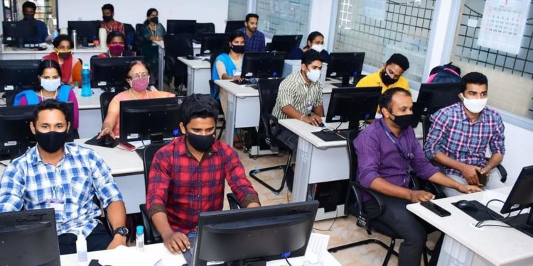 പ്രശ്‌നസാധ്യതാ ബൂത്തുകളില്‍ വെബ്കാസ്റ്റിങ് നിരീക്ഷണം