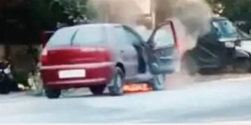 വാണിയംകുളത്ത് ഓടിക്കൊണ്ടിരുന്ന കാർ കത്തിനശിച്ചു ﻿