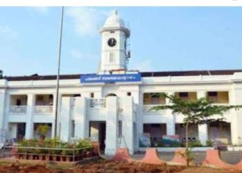 പാലക്കാട് വീണ്ടും പിടിക്കാന്‍ ബിജെപി; മതേതര വോട്ടുകള്‍ ഭിന്നിപ്പിക്കാനുള്ള മത്സരവുമായി എല്‍ഡിഎഫും യുഡിഎഫും