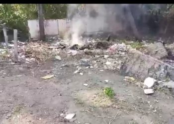 മാലിന്യം കത്തുന്ന പുക: യാത്രക്കാർക്ക്  ശ്വാസതടസ്സം ഉണ്ടാക്കുന്നതായി പരാതി.