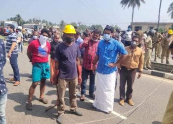 വൈദ്യുത കമ്പി തകർന്നുവീണ് മണിക്കൂറുകൾ ഗതാഗത കുരുക്ക്