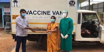 കോവിഡ് വാക്സിൻ വിതരണ കേന്ദ്രങ്ങളിലേക്ക് മാറ്റി തുടങ്ങി