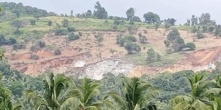 അനങ്ങൻ മല സംരക്ഷണ സമിതി ഹൈകോടതിയിലേക്ക്