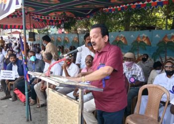 വണ്‍ ഇന്ത്യ വണ്‍ പെന്‍ഷന്‍ സംഘടന:കലക്ട്രേറ്റ് ധര്‍ണ നടത്തി