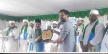 എസ് കെ എസ് എസ് എഫ് മുന്നേറ്റ യാത്രക്ക് ആലത്തൂരിൽ  സ്വീകരണം നൽകി