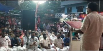 കരിമ്പുഴയിൽ കോൺഗ്രസ്‌, ലീഗ്‌ ബന്ധം ഉപേക്ഷിച്ച്‌ 53 കുടുംബം സിപിഐ എമ്മിനൊപ്പം ﻿