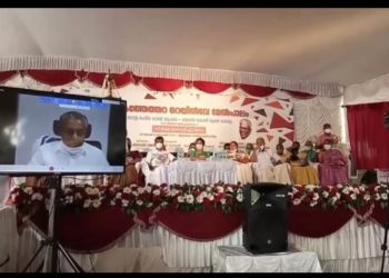 വികസനം ഉറപ്പുവരുത്തുന്നത് റോഡ് ശൃംഗലയിലൂടെയാണെന്ന് മുഖ്യമന്ത്രി പിണറായി വിജയന്‍