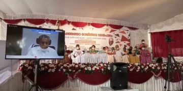 വികസനം ഉറപ്പുവരുത്തുന്നത് റോഡ് ശൃംഗലയിലൂടെയാണെന്ന് മുഖ്യമന്ത്രി പിണറായി വിജയന്‍