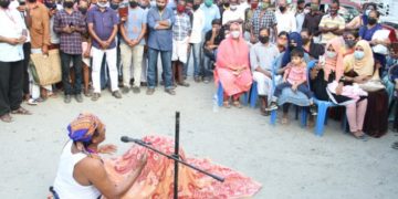 കർഷക പ്രക്ഷോഭത്തിന് ഐക്യദാർഢ്യവുമായി കലാകാരൻമാർ തെരുവിൽ