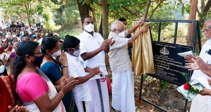 തേങ്കുറിശ്ശി-പെരുവമ്പ് റോഡ് മന്ത്രി കെ. കൃഷ്ണകുട്ടി ഉദ്ഘാടനം ചെയ്തു