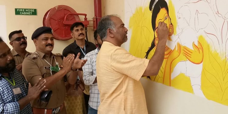 ജില്ലാ ജയിലിലെ ചുമരുകളിൽ നിറങ്ങൾ ചാലിച്ചു ആറാടി. ജയിൽ വർണ്ണശബളമായി