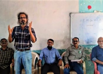 ചിത്രകാരന്മാരുടെ വർണ്ണ സംഗമം നടത്തി.