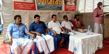 ബസ്സുടമകളുടെ രാപകൽ സമരം ആരംഭിച്ചു.