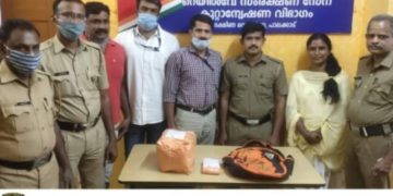 ഒലവക്കോട് റെയിൽവേ സ്റ്റേഷനിൽ  3 കിലോ കഞ്ചാവ് പിടിച്ചു