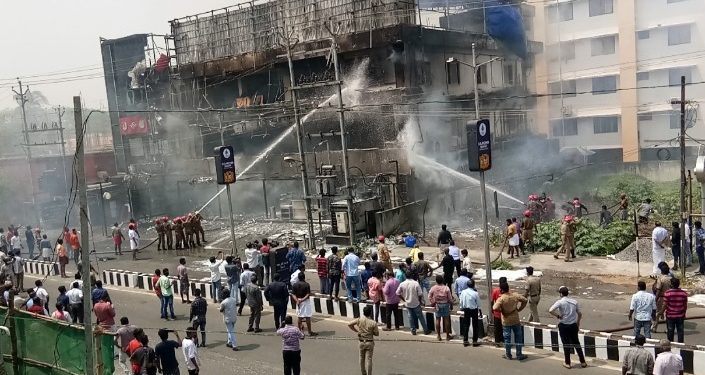 നഗരത്തിൽ വൻ തീപിടിത്തം; ഹോട്ടൽ കത്തിനശിച്ചു