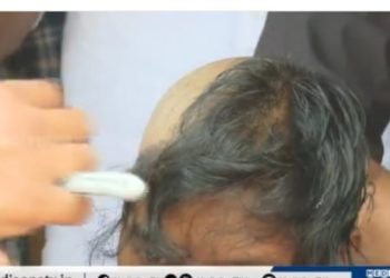 ഒടുവില്‍ ആ അമ്മ തല മുണ്ഡനം ചെയ്തു; ഇനി കേരളത്തിലെ അമ്മമാര്‍ക്കിടയിലേക്ക്