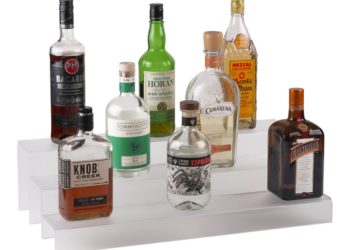 അളവിൽക്കൂടുതൽ മദ്യം കൈവശം വെച്ചതിന് കേസ്