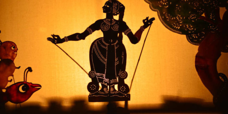 ചിനക്കത്തൂരിൽ തോൽപാവക്കൂത്ത് ആരംഭിച്ചു