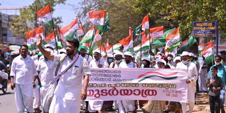 മത്സരം പാലക്കാട് തന്നെയെന്ന് ഷാഫി, തുടർ യാത്ര തുടങ്ങി