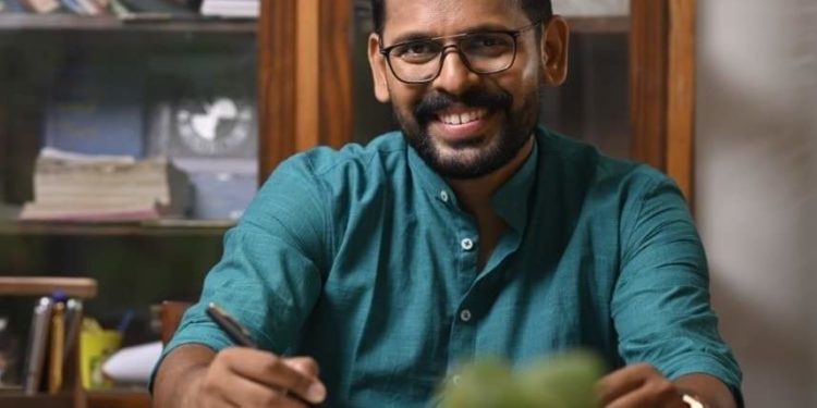 ഒറ്റപ്പാലത്ത്കാരുടെ സ്വന്തം ഡോ. പി. സരിൻ