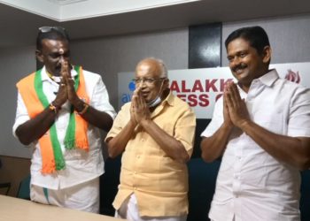 ചിറ്റൂരിലെ    സ്ഥാനാർത്ഥികൾ പ്രസ്ക്ലബ് സംവാദത്തിൽ