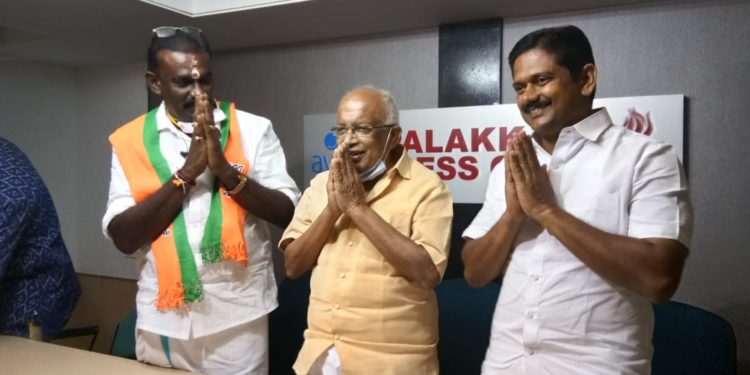 ചിറ്റൂരിലെ    സ്ഥാനാർത്ഥികൾ പ്രസ്ക്ലബ് സംവാദത്തിൽ