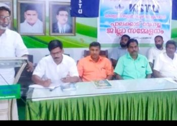 എസ്.എസ്.എൽ.സി,പ്ലസ് ടു പരീക്ഷകൾ മാറ്റിവെക്കരുത് -കെ എസ് ടി യു