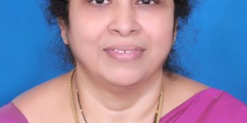 കുട്ടികളുടെ സ്വന്തം ശോഭന ടീച്ചർ വിദ്യാലയത്തിന്റെ പടിയിറങ്ങുന്നു
