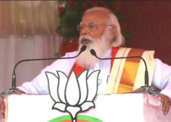 എൽഡിഎഫിനും യുഡിഎഫിനുമെതിരെ ആഞ്ഞടിച്ച് മോദി