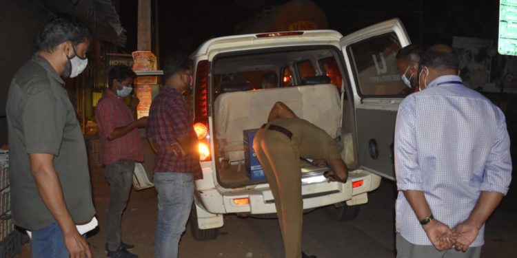 ജില്ലയില്‍ സ്റ്റാറ്റിക് സര്‍വേലന്‍സ്, ഫ്‌ളയിങ് സ്‌ക്വാഡുകള്‍ സജീവം