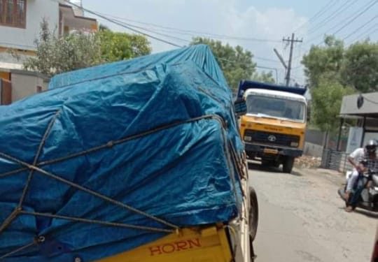 മേലാമുറി – തിരുനെല്ലായി റോഡിൽ വീണ്ടും വാഹനാപകടം