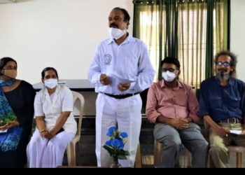 കിഡ്നി ഫൗണ്ടേഷൻ അവാർഡ് നൽകി ആദരിച്ചു