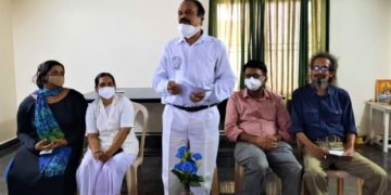 കിഡ്നി ഫൗണ്ടേഷൻ അവാർഡ് നൽകി ആദരിച്ചു