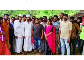 സംഘപരിവാർ ആക്രമണത്തെതുടർന്ന്‌ നിർത്തിവച്ച സിനിമാ ചിത്രീകരണം   വീണ്ടും തുടങ്ങി.