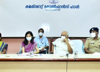 കോവിഡ് പ്രതിരോധം: മന്ത്രി കെ.കൃഷ്ണന്‍കുട്ടിയുടെ നേതൃത്വത്തില്‍  യോഗം ചേര്‍ന്നു